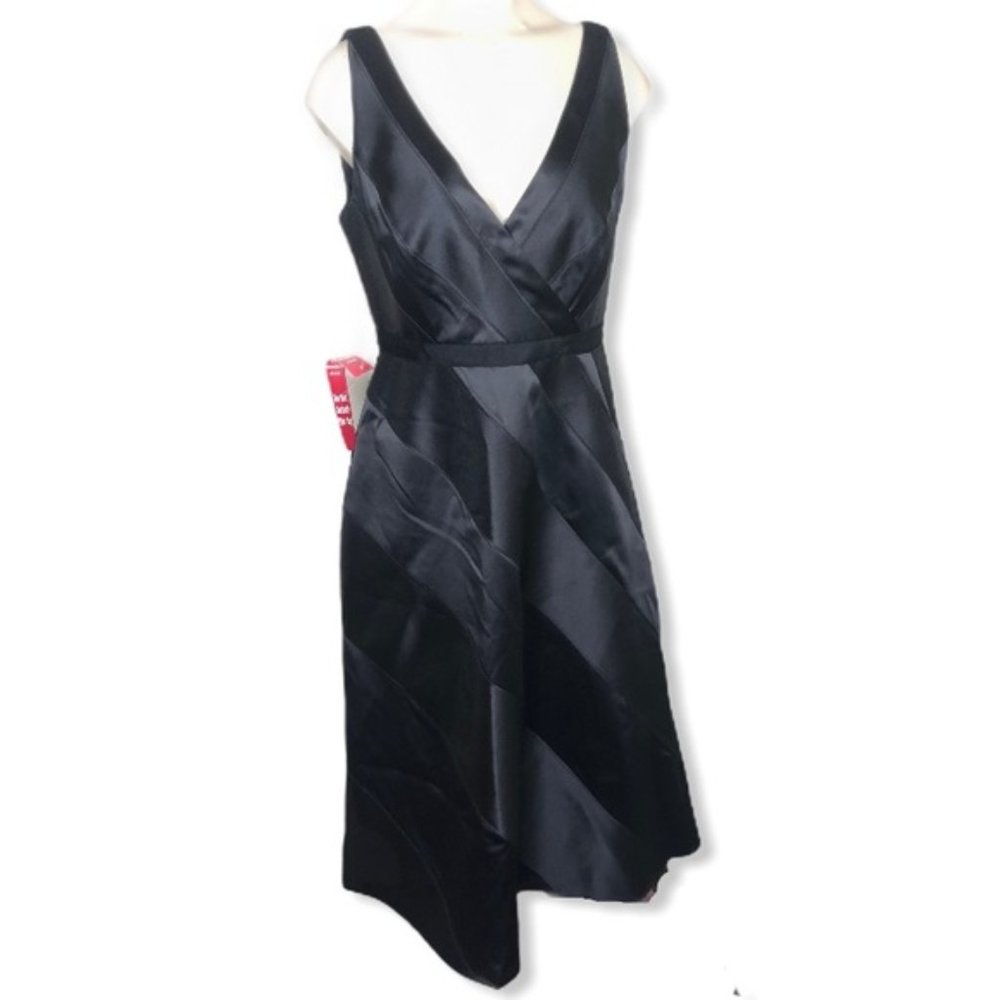 NWT Adrianna Papell Black Tea Length Flare Dress